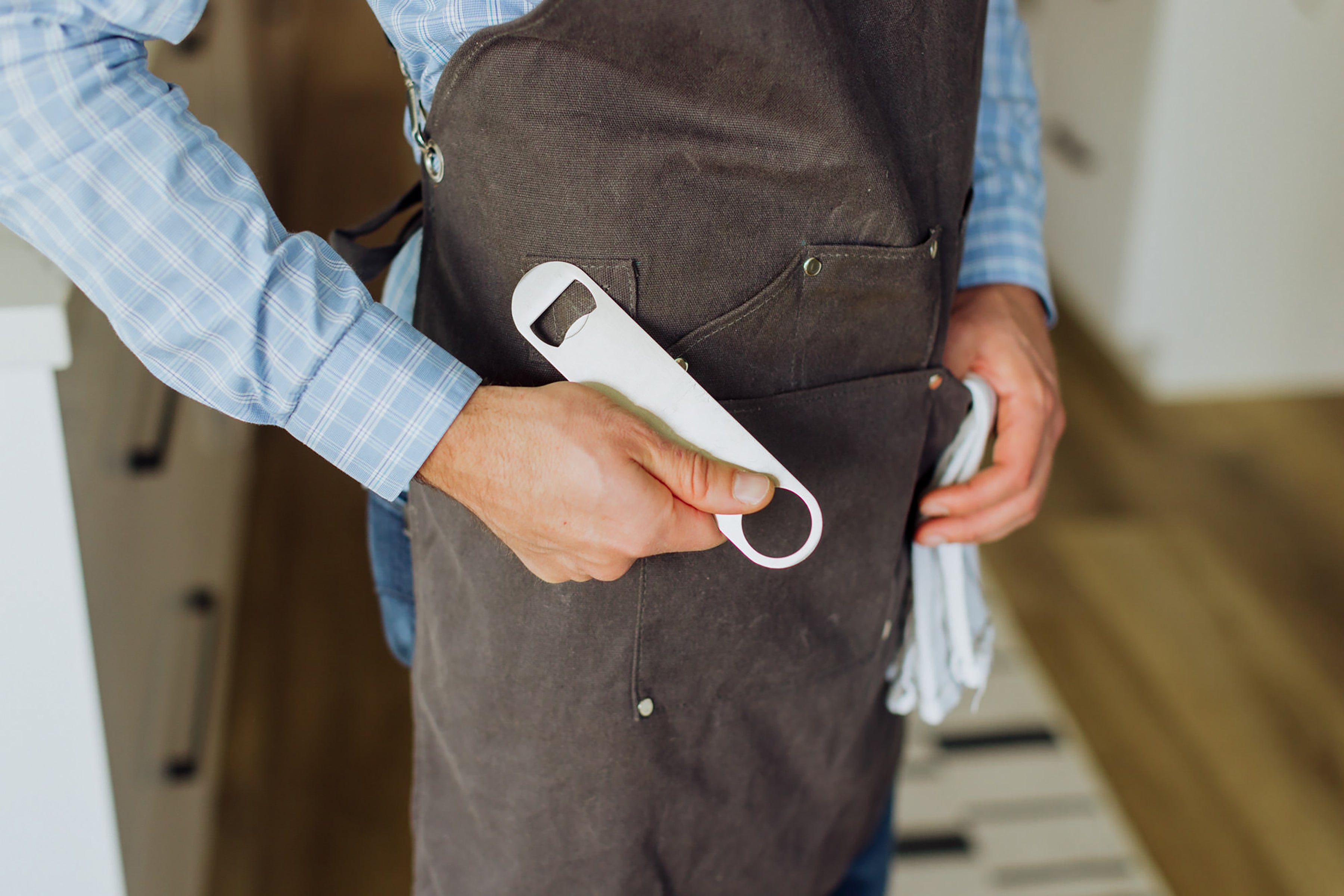 Collins Waxed Canvas Mixologist Apron